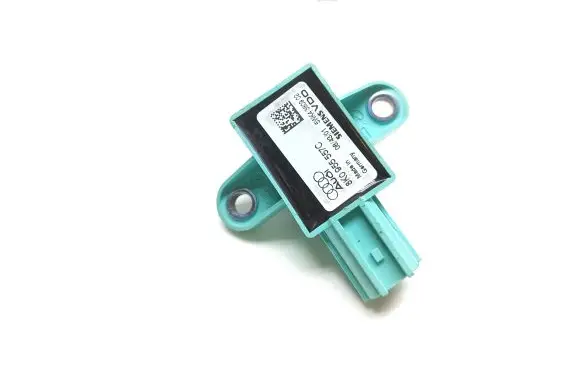 Audi A4 S4 B8 8K Airbag deployment crash/impact sensor 8K0955557C 5WK4380902