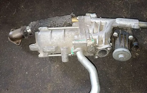 Jeep Grand Cherokee EGR valve 306988