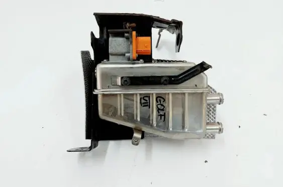 Volkswagen Golf VII Air conditioning (A/C) radiator (interior) 3Q0963231E