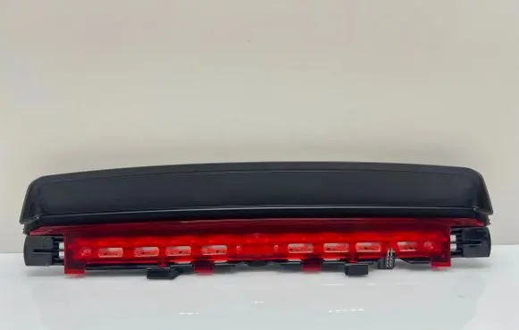 BMW 5 GT F07 Third/center stoplight 7236015 2DA01022201