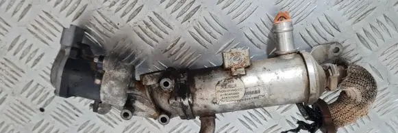 Land Rover Discovery 3 - LR3 EGR valve