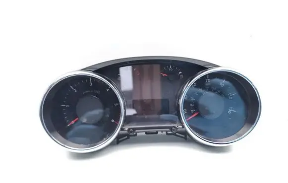 Peugeot 5008 Speedometer (instrument cluster) 9666175180
