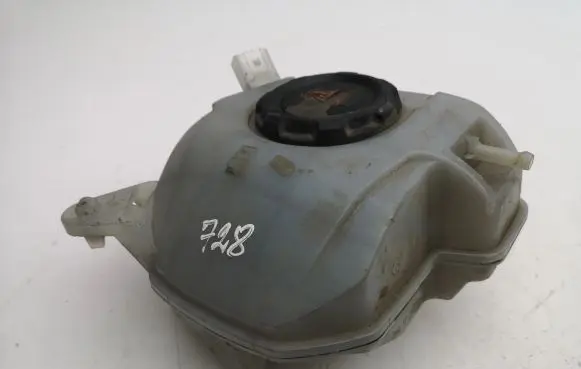 Audi A1 Coolant expansion tank/reservoir 2Q0121407B