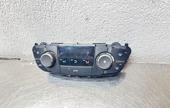 Opel Insignia A Climate control unit 13273095