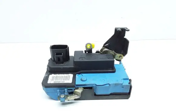 Volvo S60 Front door lock 30699748