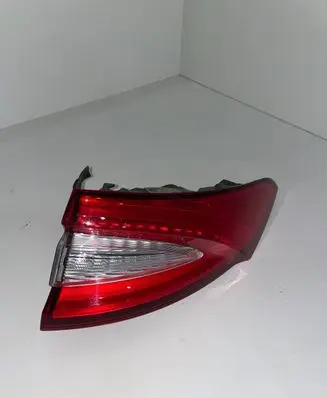 Maserati Levante Rear/tail lights 20670201 M161F1SSDX