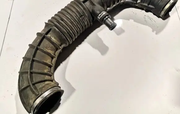 Ford Transit Air intake hose/pipe cc119c623cf cc11-9c623-cf