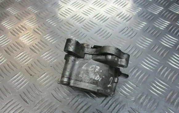 Peugeot 407 Vacuum pump