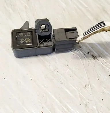 Renault Megane III Airbag deployment crash/impact sensor 98830005R