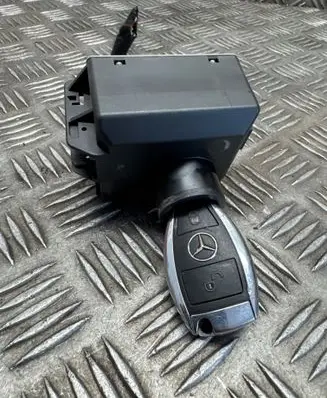 Mercedes-Benz A W176 Ignition lock A2469055003