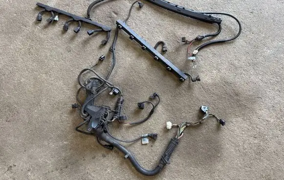 BMW 3 E46 Fuel injector wires 7518044 7518048 7506791