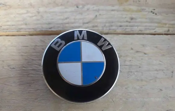 BMW 5 E60 E61 Original wheel cap 6783536