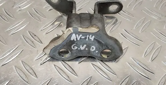 Toyota Avensis T270 Rear door upper hinge