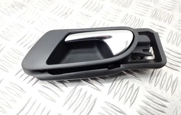 Volkswagen Tiguan Front door interior handle 5N0837197