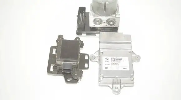 BMW 2 G42 Distronic sensor radar 5A19AC2 5A44C38 5A3CBB3