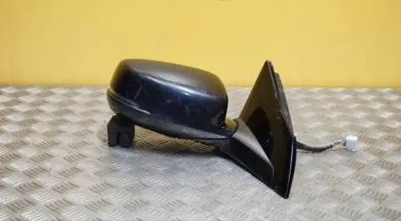 Honda Legend V Front door electric wing mirror