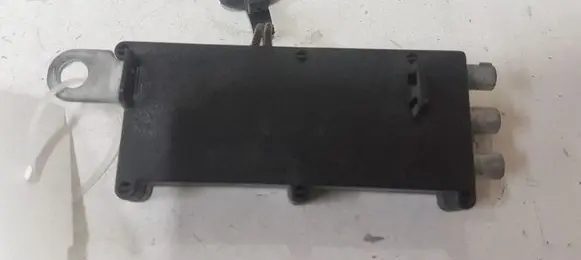 Volvo V50 Aerial antenna amplifier 30737918 28019207