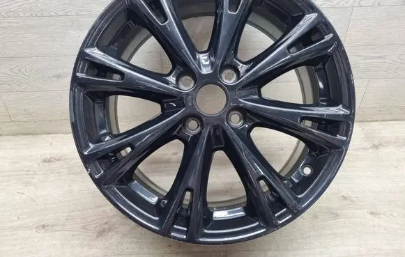 Ford Fiesta R17 alloy rim HL47421