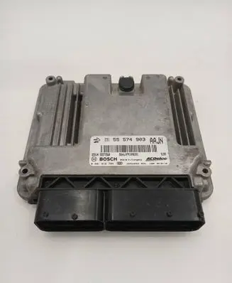 Opel Insignia A Engine control unit/module 55574903 55573560 0281016704