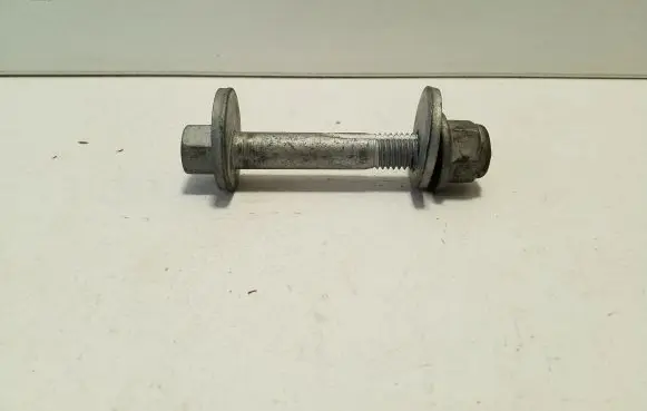 Volvo XC60 Rear suspension camber bolt 