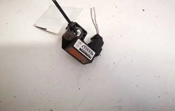 Renault Megane II Airbag deployment crash/impact sensor 8200236286b 601298200