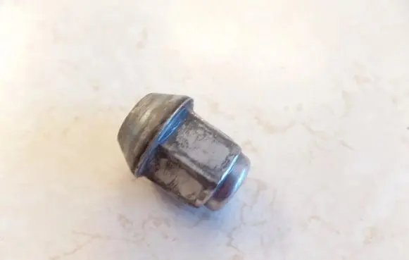 Dodge Journey Nuts/bolts 