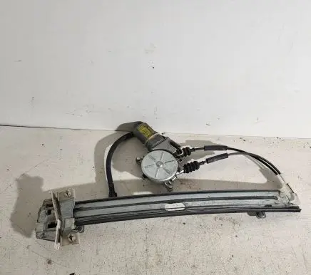 KIA Rio Front door window regulator motor WH559DA 5B05