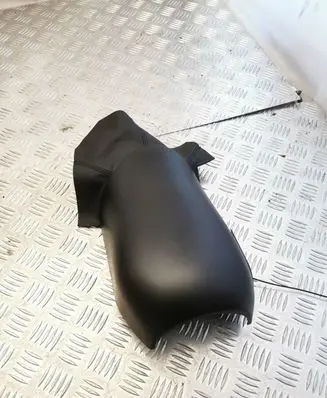 Steering wheel column trim
