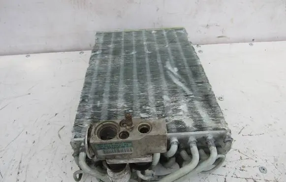 Mercedes-Benz C W202 Air conditioning (A/C) air dryer A2028300184