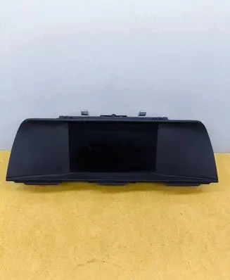 BMW 5 F10 F11 Screen/display/small screen 9243902 008003000 007003002