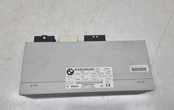 BMW 2 F46 Tailgate/trunk control unit/module 7412610 61357412610