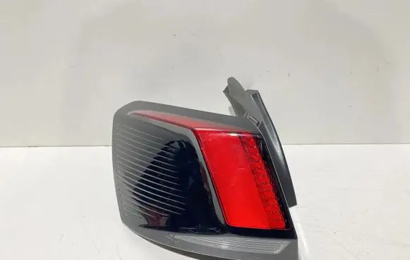 Peugeot 3008 II Rear/tail lights 9810477180
