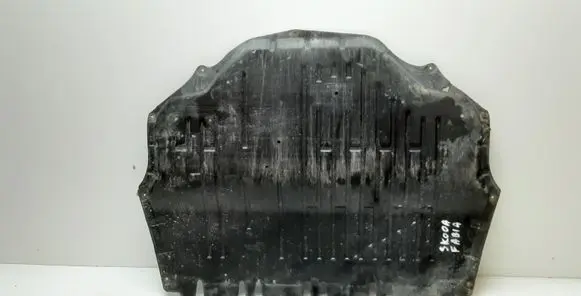 Skoda Fabia Mk1 (6Y) Engine splash shield/under tray 0825237 6Q0825237P