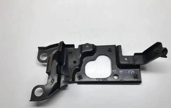 Battery bracket