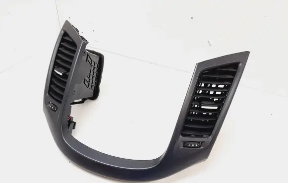 Chevrolet Orlando Dash center air vent grill ATF36105