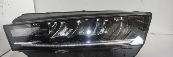 Skoda Octavia Mk4 Headlight/headlamp 5E4941015 3002898
