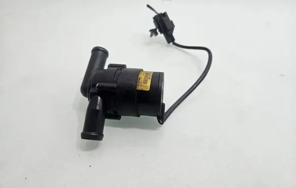 Land Rover Freelander 2 - LR2 Electric auxiliary coolant/water pump 9013378B