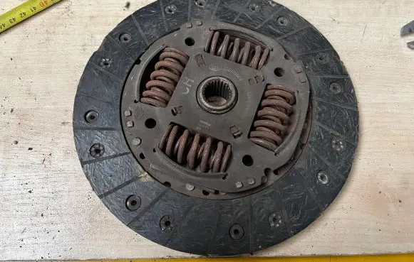 Clutch pressure plate