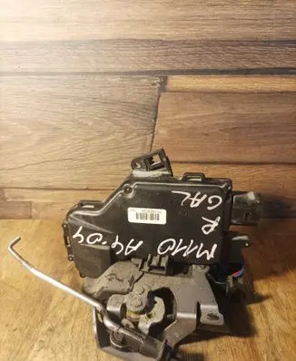 Audi A4 S4 B6 8E 8H Rear door lock