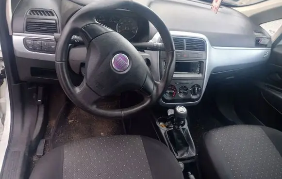 Fiat Grande Punto Dashboard DESKAKONSOLA