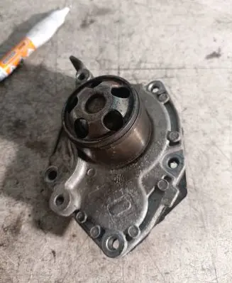 Renault Espace IV Water pump