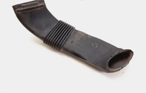 Renault Trafic III (X82) Air intake duct part 244936098R 93868645 T11011A150