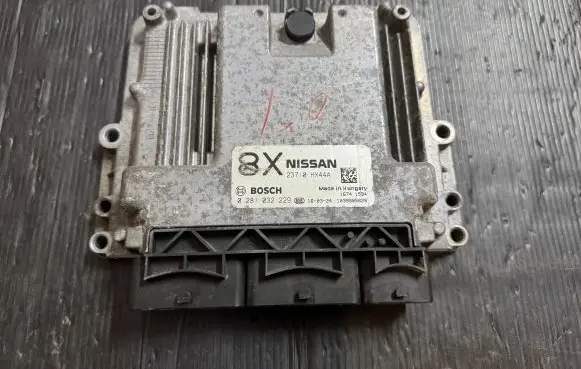 Nissan X-Trail T32 Engine control unit/module 23710HX44A 1039S85626 0281032229