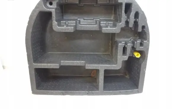Peugeot RCZ Spare wheel section trim YM30300180