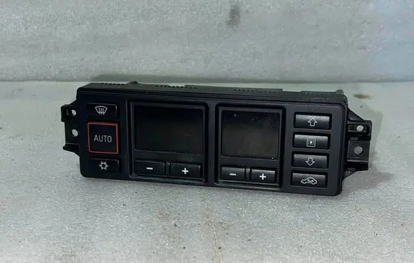 Audi A3 S3 8L Climate control unit D750302