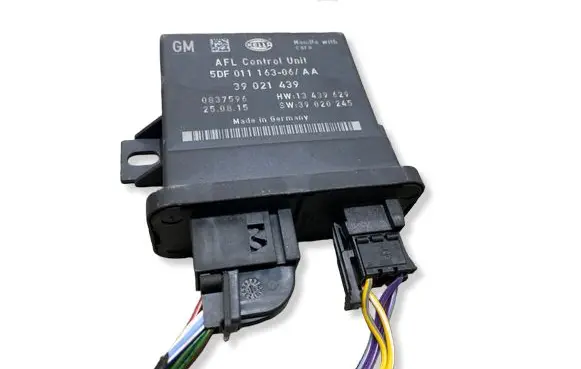 Opel Insignia A Xenon control unit/module 39021439 BF01116306AA 837596