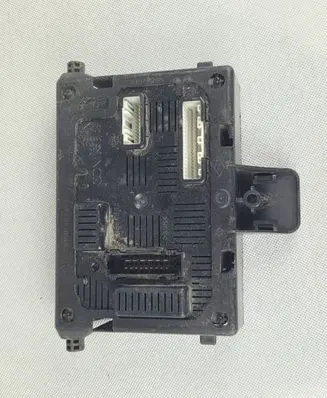 Renault Clio III Other control units/modules 8200652284A