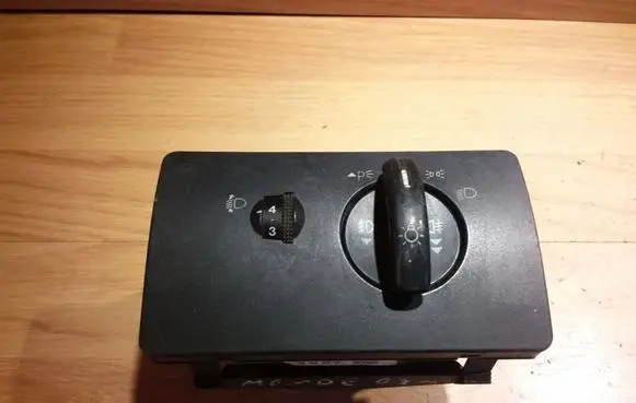 Ford Mondeo Mk III Light switch 1S7T13A024GB