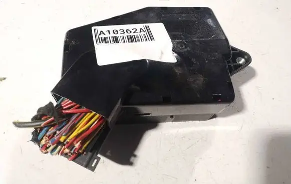 Skoda Fabia Mk1 (6Y) Fuse box set