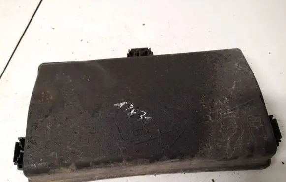 Opel Insignia A Fuse box cover 13222784 544949969